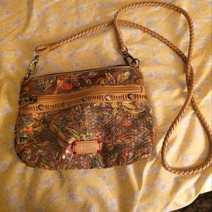 Sakroots crossbodyy purse